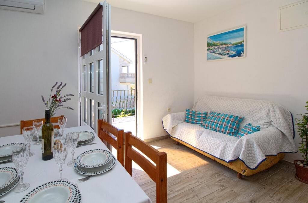 Apartment Zrno Makarska Zewnętrze zdjęcie